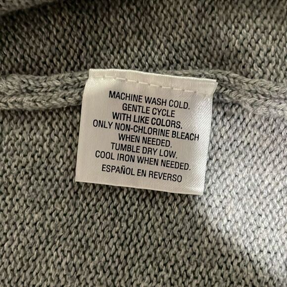 Charter club grey long sleeved faux leather buckle cardigan size 1x - Picture 6 of 10